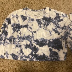 hollister tee shirt